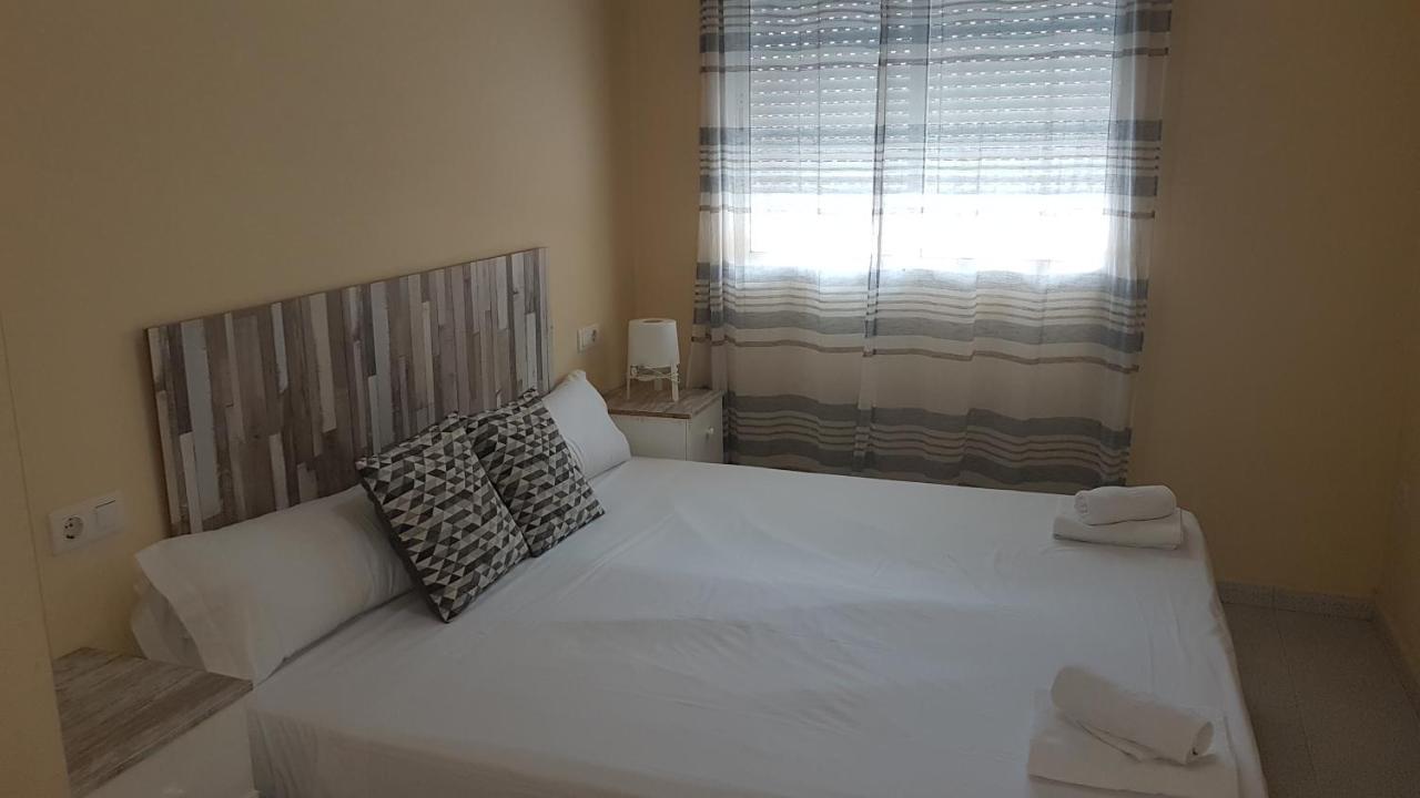 Apartamentos La Bastida トタナ エクステリア 写真