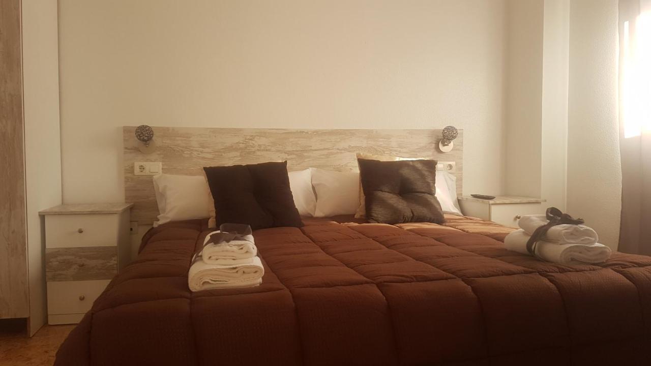 Apartamentos La Bastida トタナ エクステリア 写真