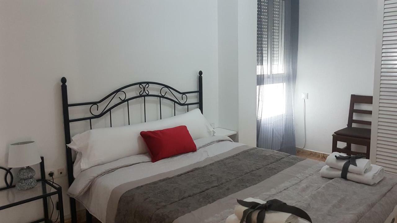 Apartamentos La Bastida トタナ エクステリア 写真